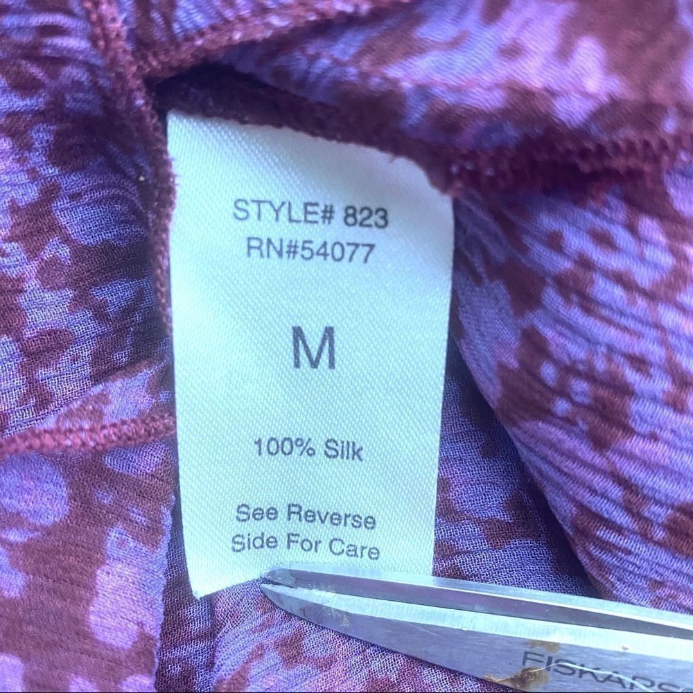Cabi 823 Silk Purple Sonnet Sheer Floral Blouse Size M - Picture 7 of 9